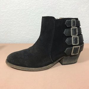 H by Hudson Women’s ankle boots Sz 37